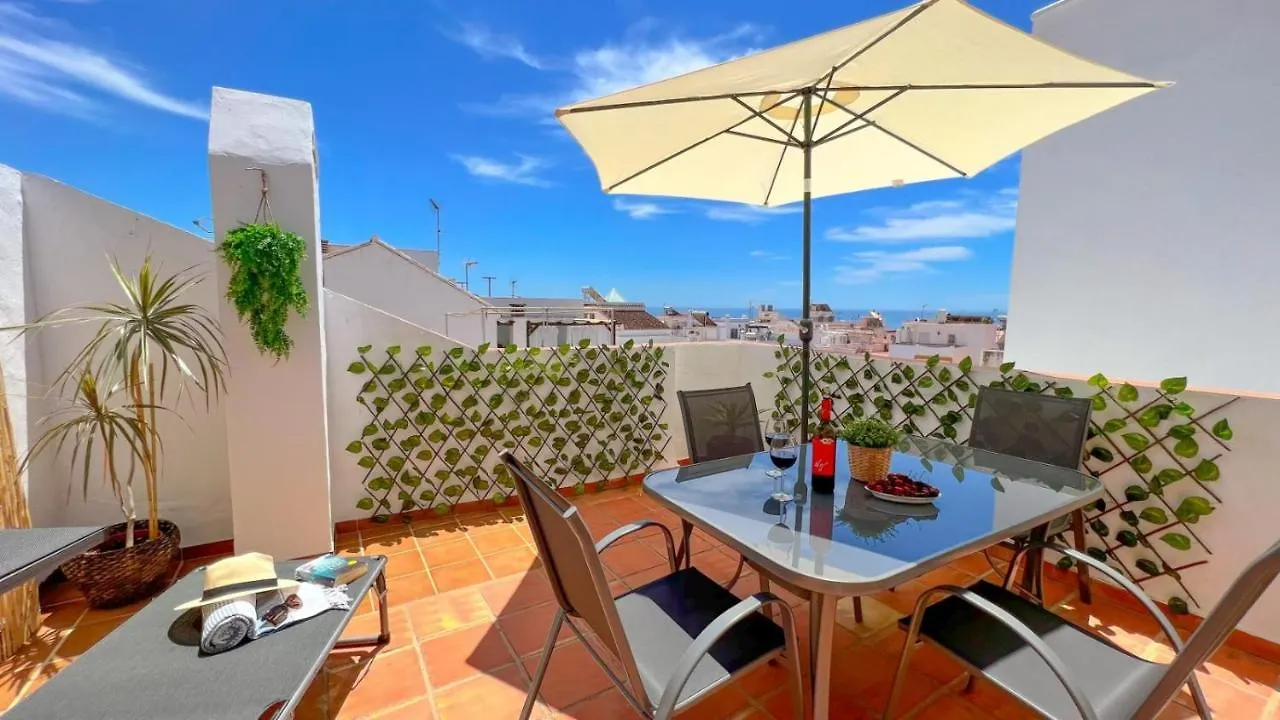 Santaolalla House Nerja contacts
